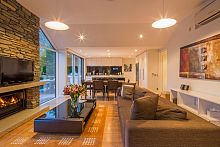 Riverview Retreat gallery image